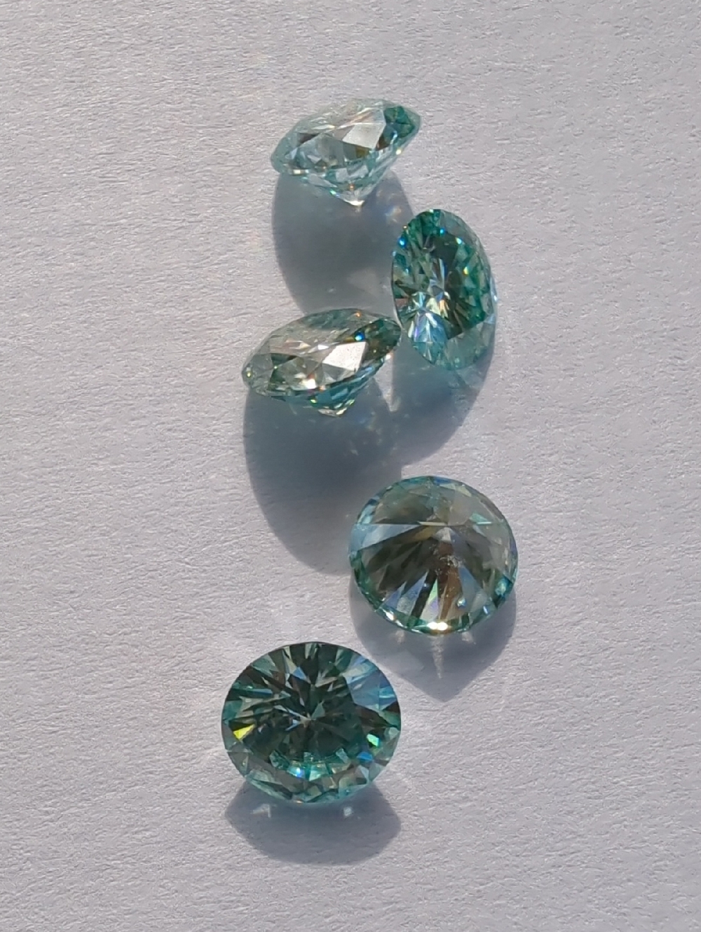 1 Carat 6.5MM Moissanite Ice Blue/Green Variation (5 Pack)